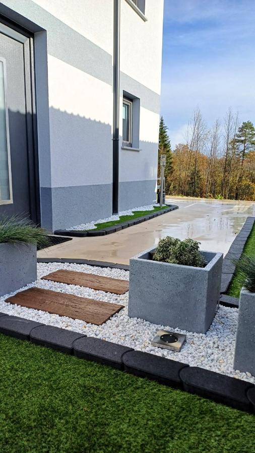 Apartmaji Stars Mavcice Екстер'єр фото
