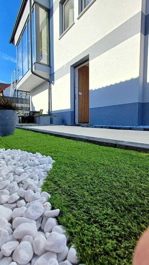 Apartmaji Stars Mavcice Екстер'єр фото