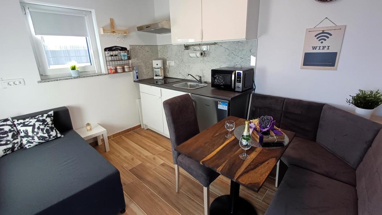 Apartmaji Stars Mavcice Екстер'єр фото